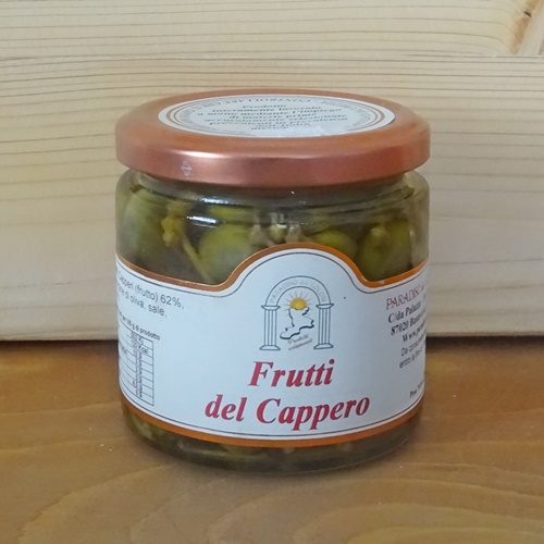 Mediterranes Gemüse, Hülsenfrüchte &amp; Oliven: Kapernfrüchte in Olivenöl ...